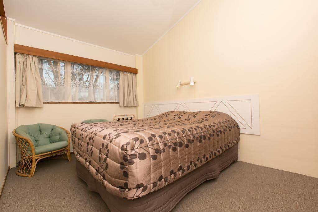Ranfurly Evergreen Motel Auckland Exterior photo